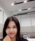 Dating Woman Thailand to Samutprakan : Umarin, 38 years